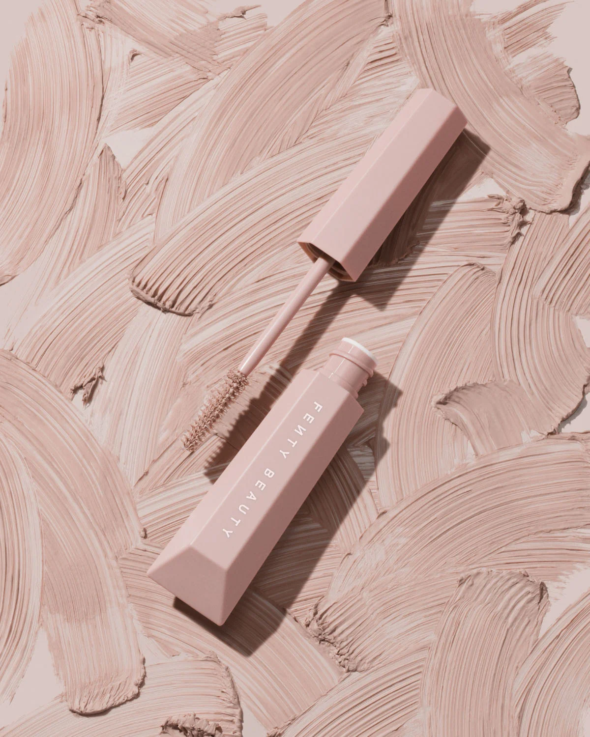 Hella Extra Mascara-Boosting Lash Primer - Image 7