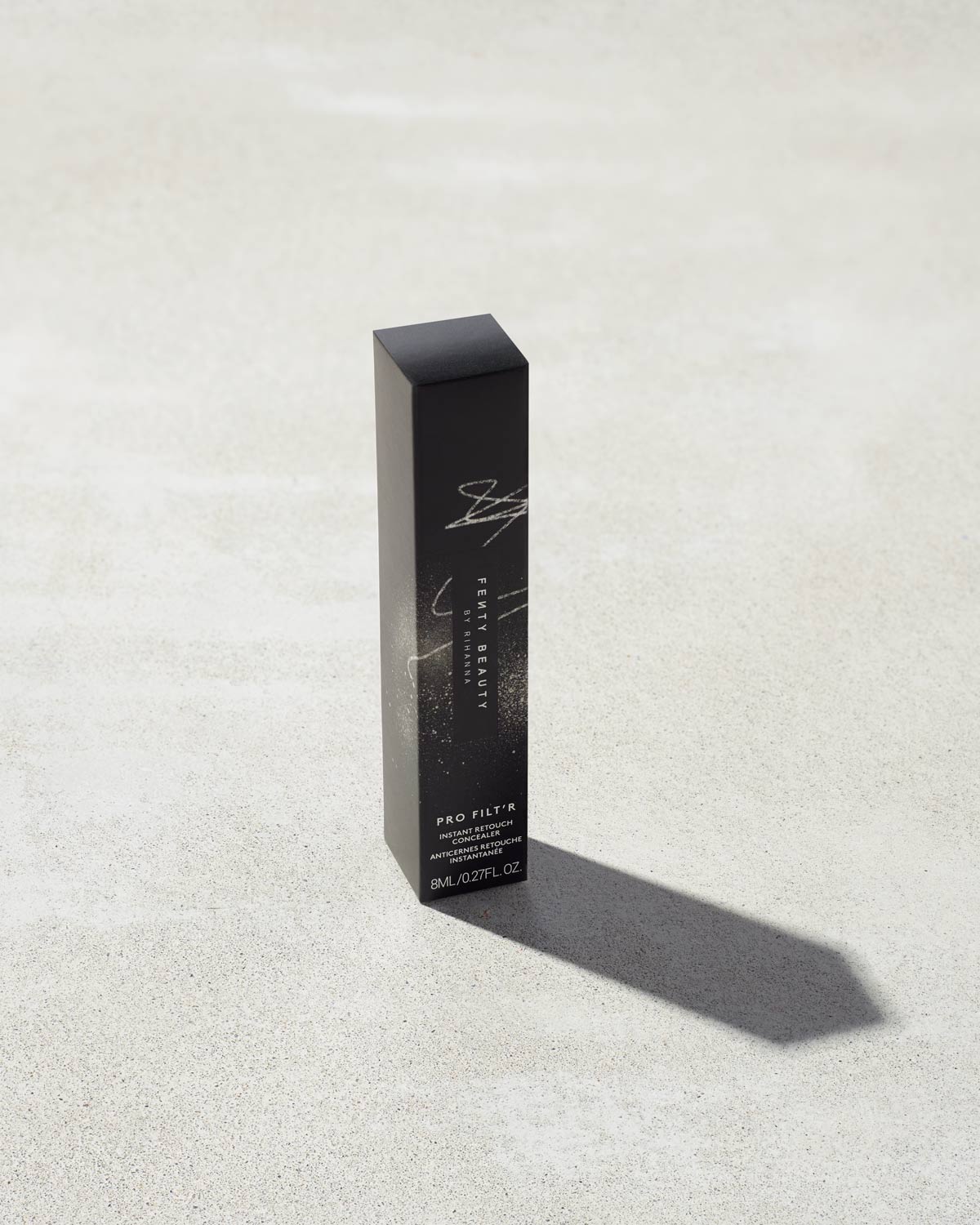 Pro Filt'r Instant Retouch Concealer — #320 - Image 11